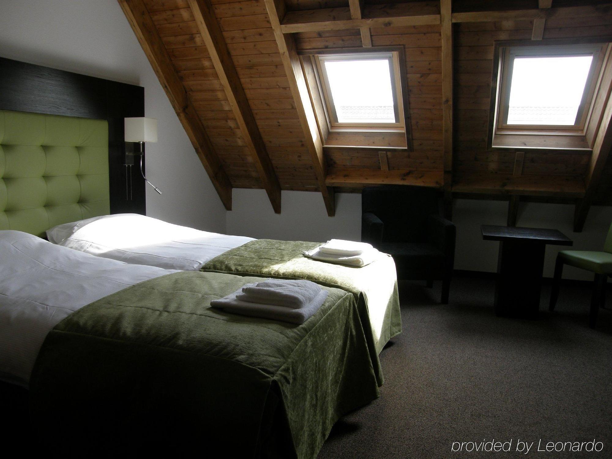 ראלטה Hotel Inn Salland חדר תמונה