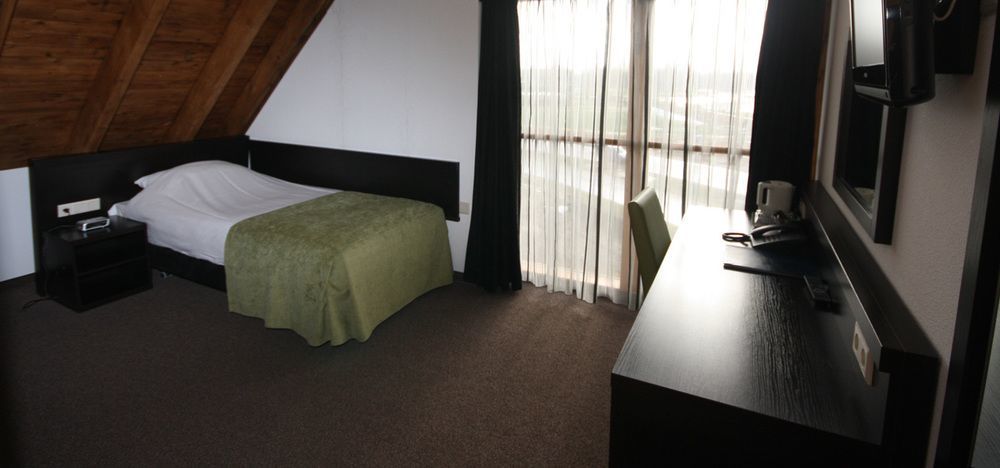ראלטה Hotel Inn Salland מראה חיצוני תמונה